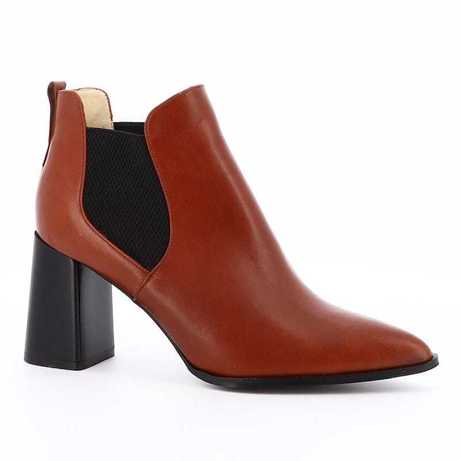 Chamberlan Women's Dumas Cognac Ankle Boots - Stylish Leather Booties for Women