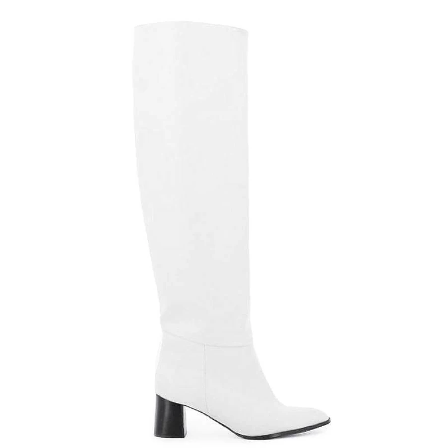 Chamberlan Women's Josephine White Boots - Stylish & Comfortable Footwear